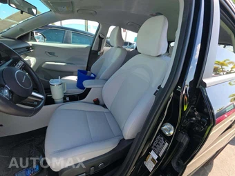 2025 Hyundai Kona Electric SEL - miniatura 6