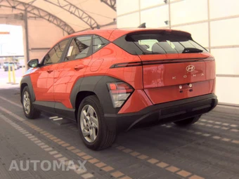 2025 Hyundai Kona SE - miniatura 6