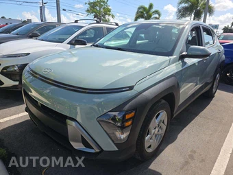 2025 Hyundai Kona SE