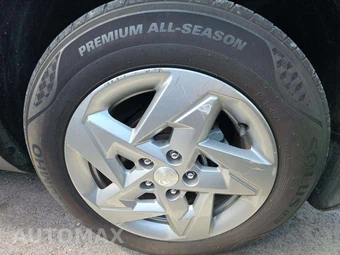 2025 Hyundai Kona SE - miniatura 23