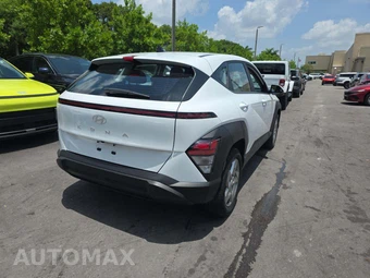 2025 Hyundai Kona SE - miniatura 3