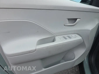 2025 Hyundai Kona SE - miniatura 15