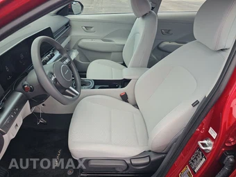 2025 Hyundai Kona SE - miniatura 7