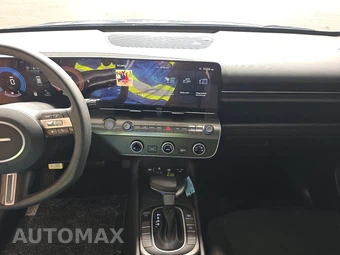 2025 Hyundai Kona SE - miniatura 11