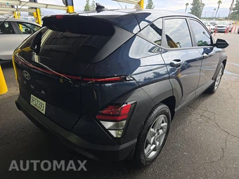 2025 Hyundai Kona SE - miniatura 4