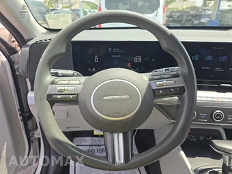 2025 Hyundai Kona SE - miniatura 10
