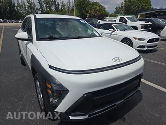 2025 Hyundai Kona SE - miniatura 3