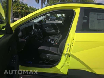 2025 Hyundai Kona SEL Convenience - miniatura 3