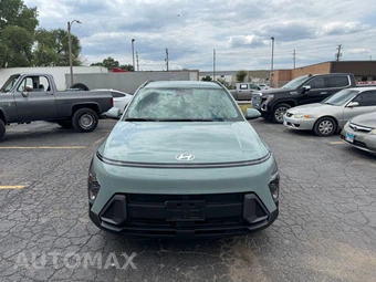2025 Hyundai Kona SEL Convenience - miniatura 2