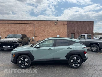 2025 Hyundai Kona SEL Convenience - miniatura 8