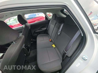 2025 Hyundai Kona SEL Convenience - miniatura 13