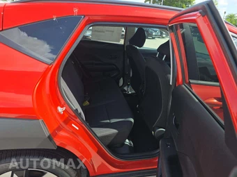 2025 Hyundai Kona SEL Convenience - miniatura 13