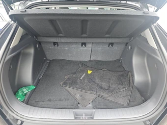2025 Hyundai Kona SEL Convenience - miniatura 16