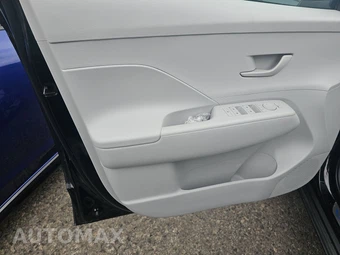 2025 Hyundai Kona SEL Convenience - miniatura 9