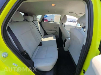 2025 Hyundai Kona SEL - miniatura 13