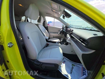 2025 Hyundai Kona SEL - miniatura 15