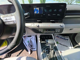 2025 Hyundai Kona SEL - miniatura 7