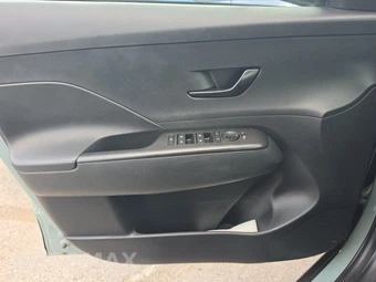2025 Hyundai Kona SEL - miniatura 15