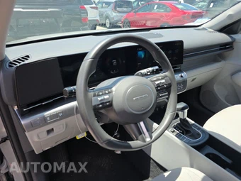 2025 Hyundai Kona SEL - miniatura 11