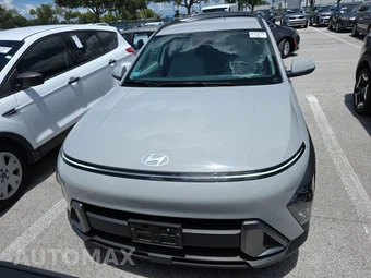 2025 Hyundai Kona SEL - miniatura 2