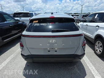 2025 Hyundai Kona SEL - miniatura 5