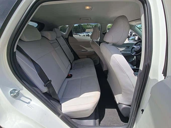 2025 Hyundai Kona SEL - miniatura 13