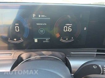 2025 Hyundai Kona SEL - miniatura 12