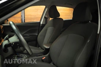 2025 Hyundai Kona SEL - miniatura 10