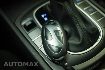 2025 Hyundai Kona SEL - miniatura 24