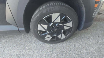 2025 Hyundai Kona SEL - miniatura 22