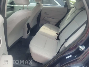 2025 Hyundai Kona SEL - miniatura 13