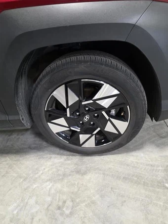 2025 Hyundai Kona SEL - miniatura 13
