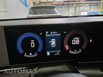 2025 Hyundai Kona SEL - miniatura 2
