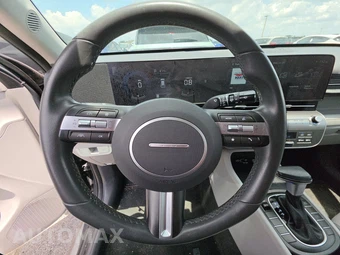 2025 Hyundai Kona SEL - miniatura 16