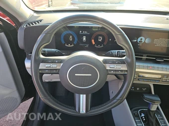 2025 Hyundai Kona SEL - miniatura 4