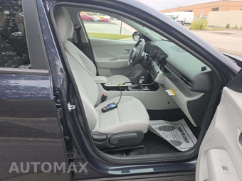 2025 Hyundai Kona SEL - miniatura 15
