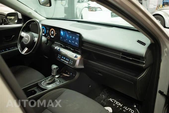 2025 Hyundai Kona SEL - miniatura 14