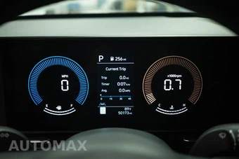 2025 Hyundai Kona SEL - miniatura 19