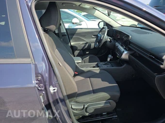 2025 Hyundai Kona SEL - miniatura 8
