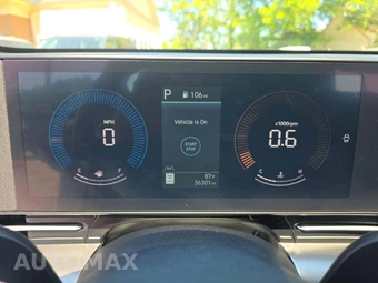 2025 Hyundai Kona SEL - miniatura 9