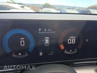2025 Hyundai Kona SEL - miniatura 5