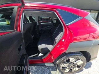 2025 Hyundai Kona SEL - miniatura 13