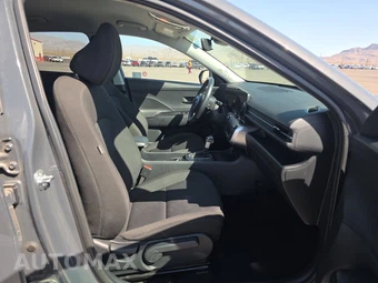 2025 Hyundai Kona SEL - miniatura 8
