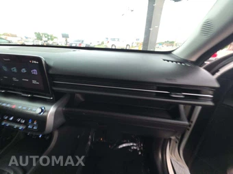 2025 Hyundai Kona SEL - miniatura 16