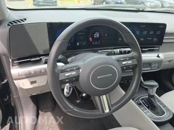 2025 Hyundai Kona SEL - miniatura 10
