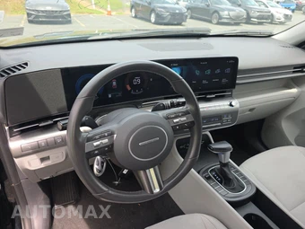 2025 Hyundai Kona SEL - miniatura 11