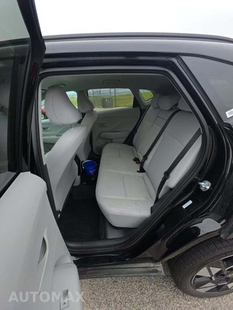 2025 Hyundai Kona SEL - miniatura 10