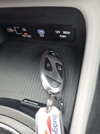 2025 Hyundai Kona SEL - miniatura 5