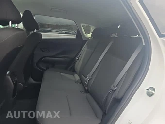 2025 Hyundai Kona SEL - miniatura 16