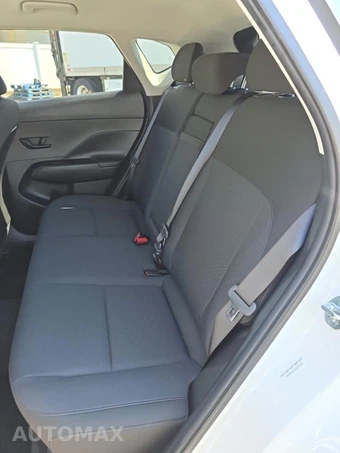 2025 Hyundai Kona SEL - miniatura 16